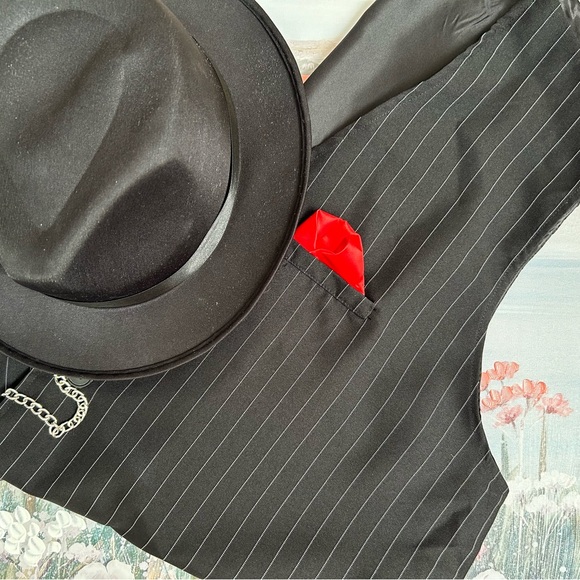 🖤Spirit Halloween Men’s Gangster Costume Pinstriped Vest With Hat🖤 - Picture 3 of 16